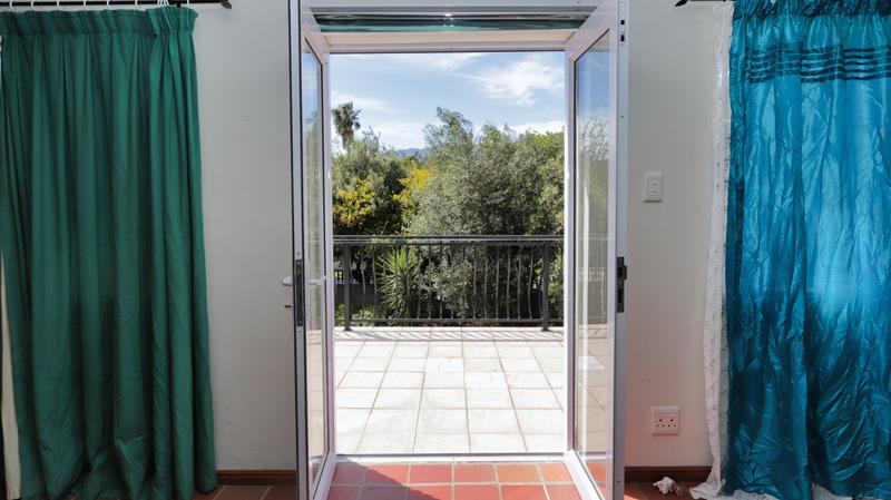 4 Bedroom Property for Sale in Somerset West Western Cape